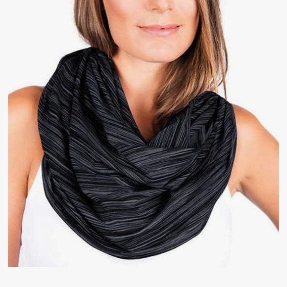 Champion Women's Lightweight Snap Scarf - Picture 9 of 10